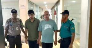 চট্টগ্রামে ৯৯ ভরি আত্মসাৎকৃত সোনা উদ্ধার, গ্রেফতার ৬