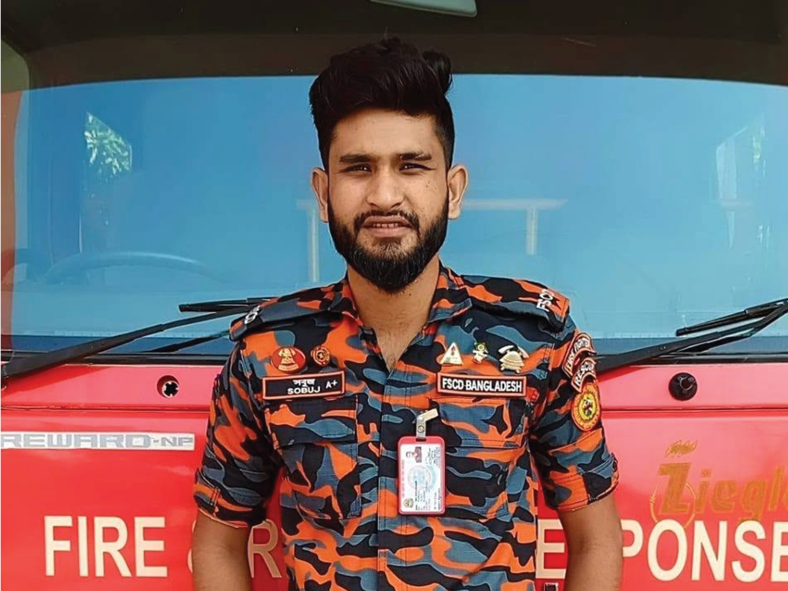 সাংবাদিক স্বপন দেওয়ানের ওপর হামলা, ফায়ার সার্ভিস কর্মী সবুজের বিরুদ্ধে অভিযোগ