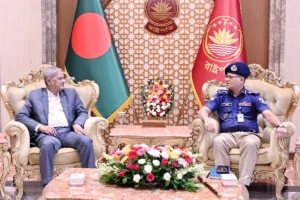 আইনশৃঙ্খলা রক্ষায় পুলিশকে নিষ্ঠার সঙ্গে কাজের আহ্বান রাষ্ট্রপতির
