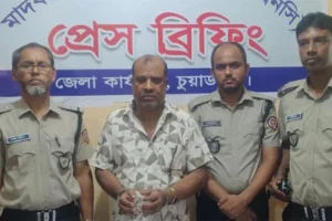 চুয়াডাঙ্গায় ইয়াবাসহ আওয়ামী লীগ নেতা আটক