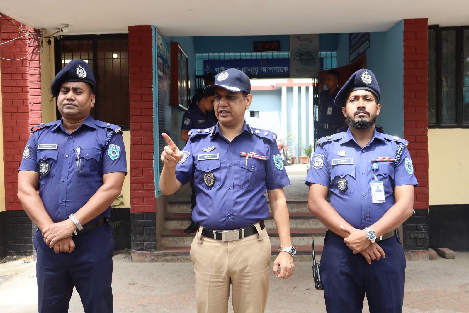 সদর থানায় গ্রাম পুলিশ প্যারেড অনুষ্ঠিত